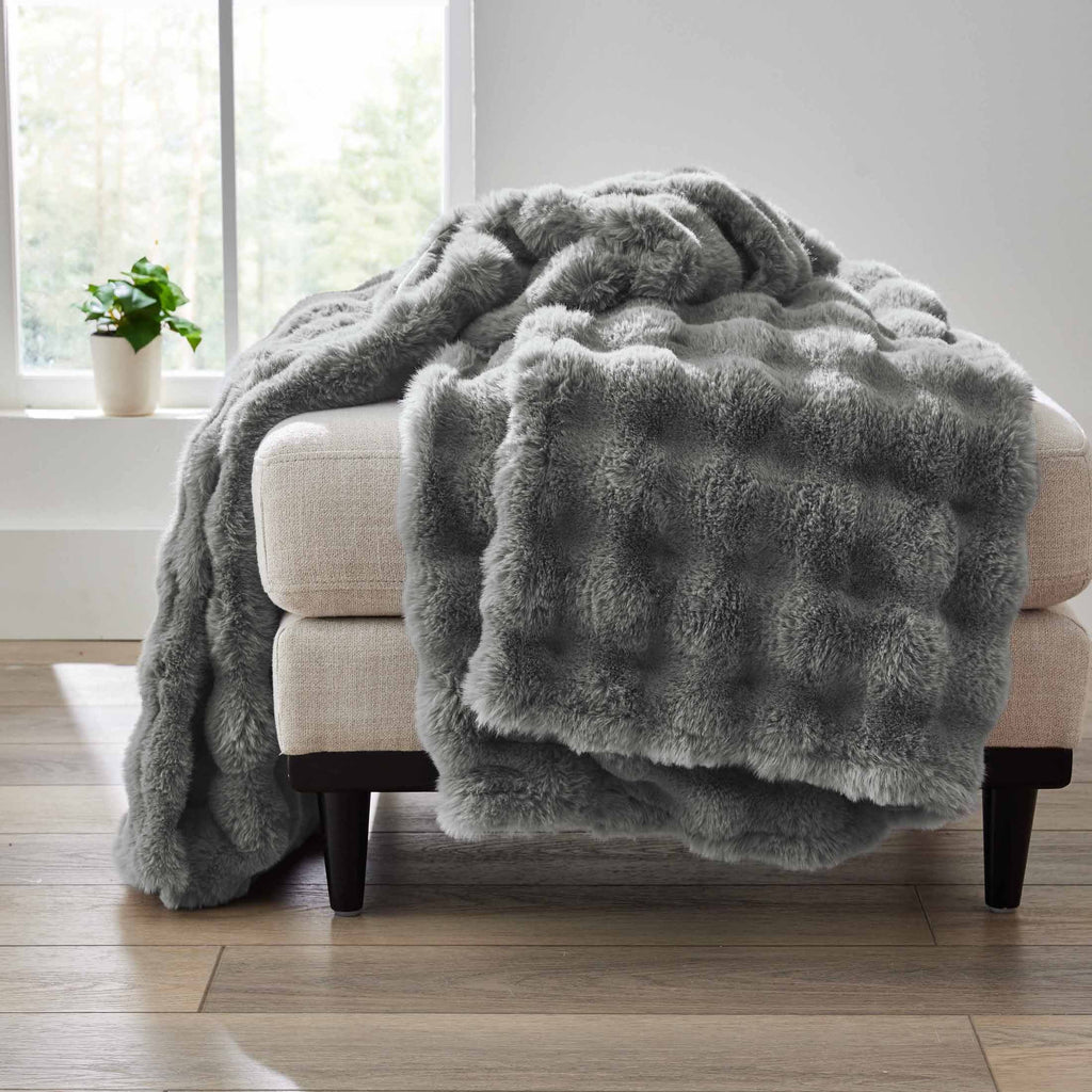 Better Homes & Gardens Grey Bubble Faux Fur Ultra Soft Luxury Oversize Throw Blanket 50" x 72", Grey Flannel