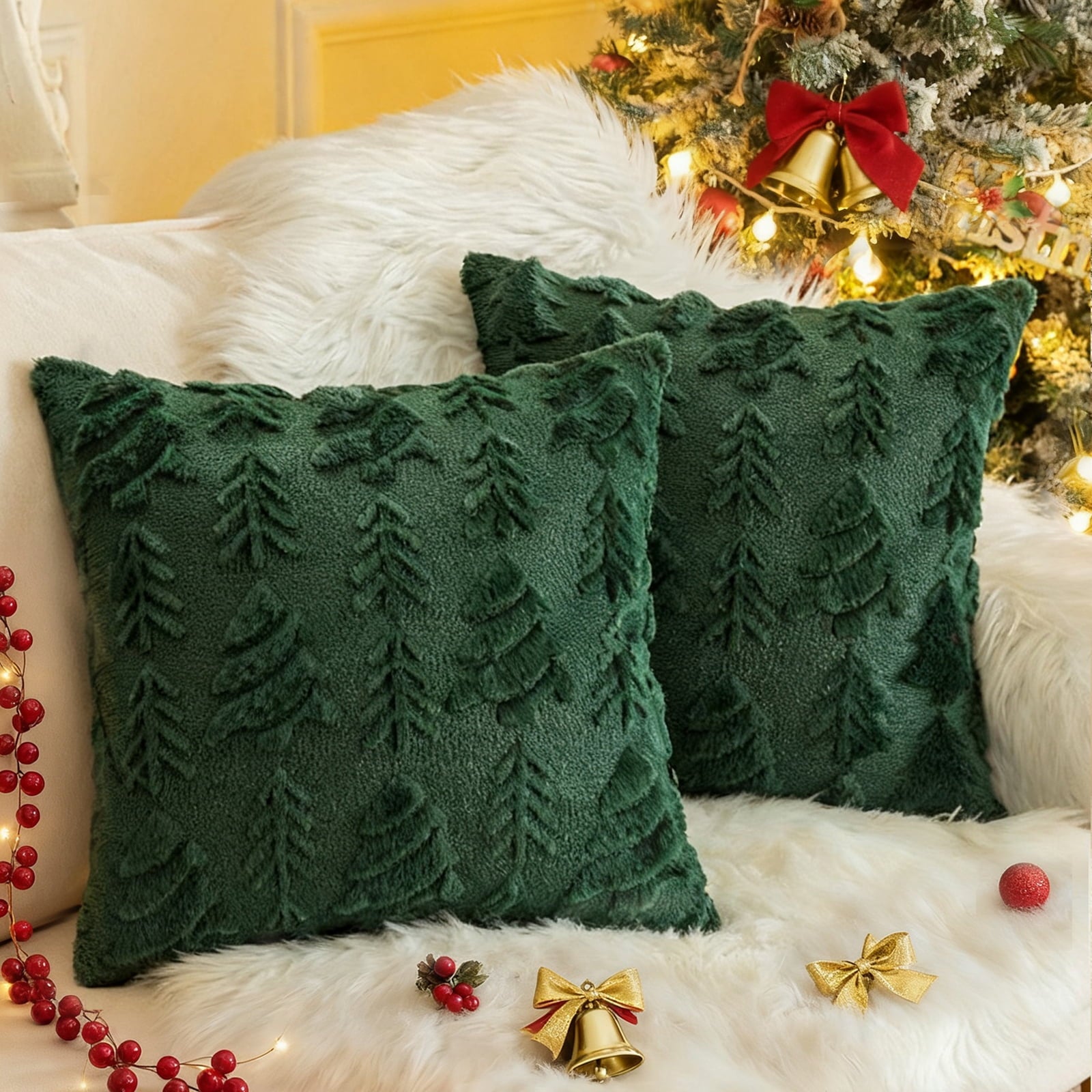 Sanmadrola Christmas Tree Decorative Throw Pillow Covers Set of 2, 18"x18" Soft Fluffy Pillowcases for Home Décor, Boho Pillow Covers Winter Holiday Cushion Cases for Sofa Couch Bedroom Living Room